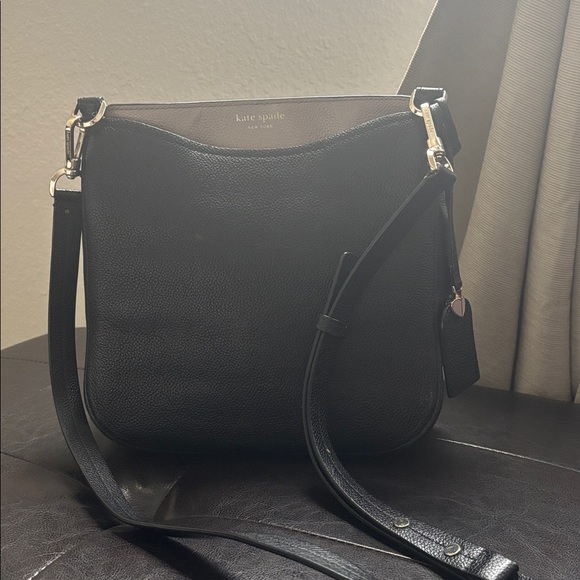 Kate Spade Margaux Leather Crossbody - Picture 1 of 8